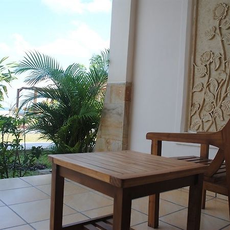 Lombok Beach Villa Mangsit Exterior photo