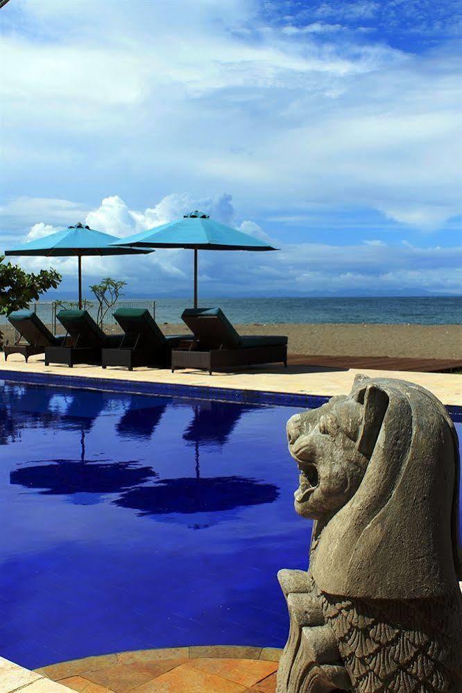 Lombok Beach Villa Mangsit Exterior photo