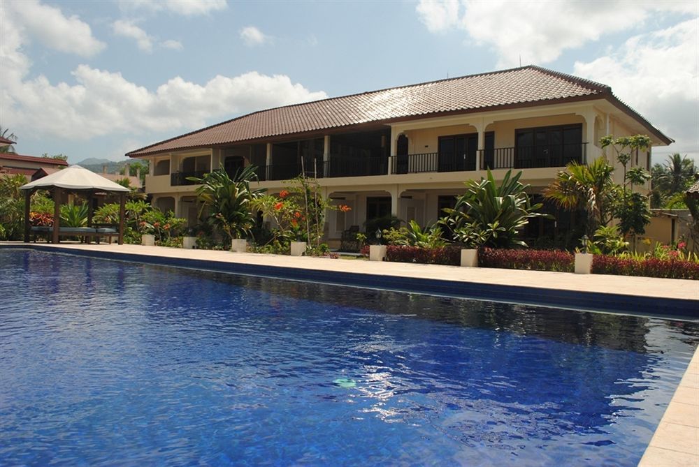Lombok Beach Villa Mangsit Exterior photo