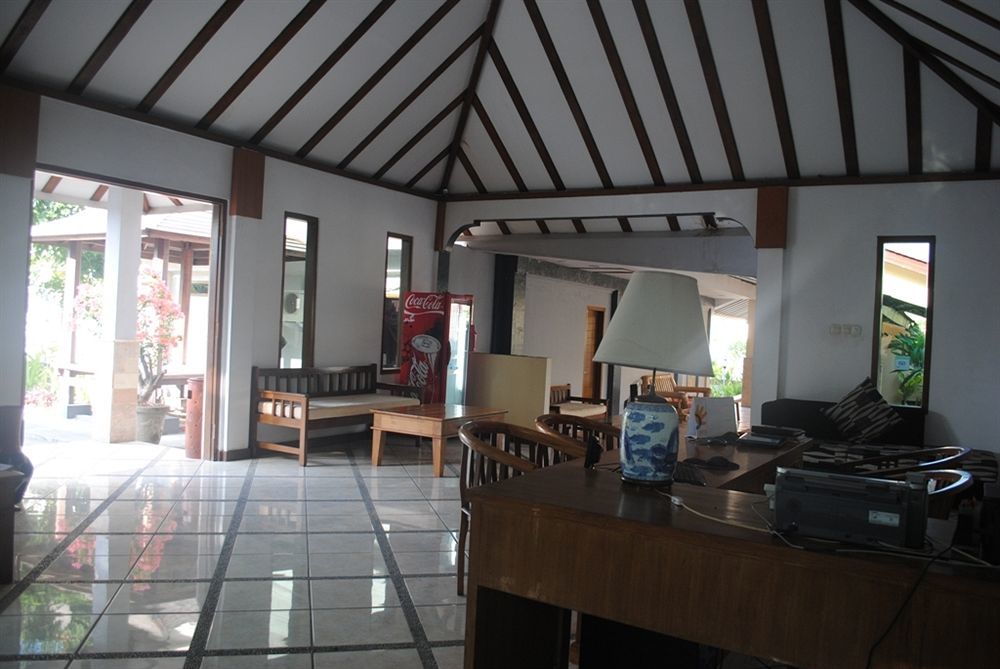 Lombok Beach Villa Mangsit Exterior photo