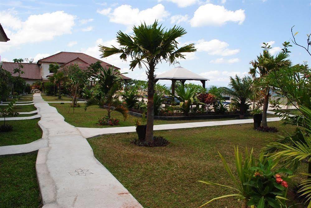 Lombok Beach Villa Mangsit Exterior photo